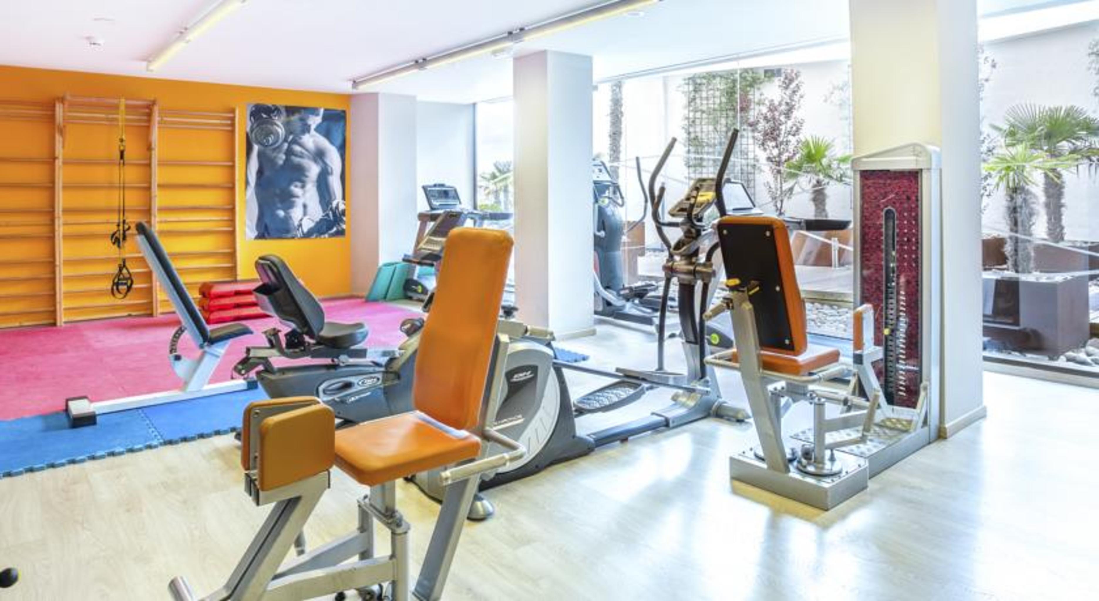 Hotel Be Live Adults Only Marivent Palma de Mallorca Luaran gambar Gym equipment
